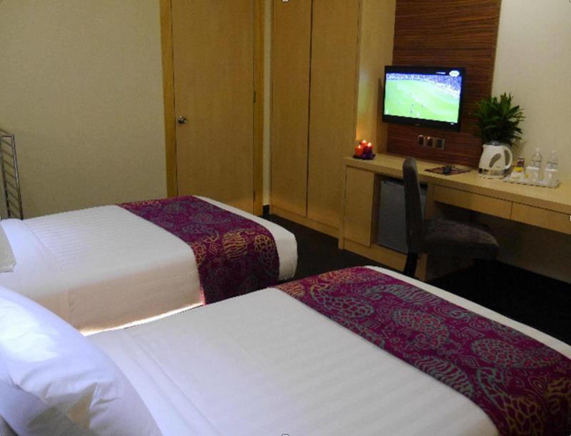 Sky Hotel Kuala Lumpur Extérieur photo